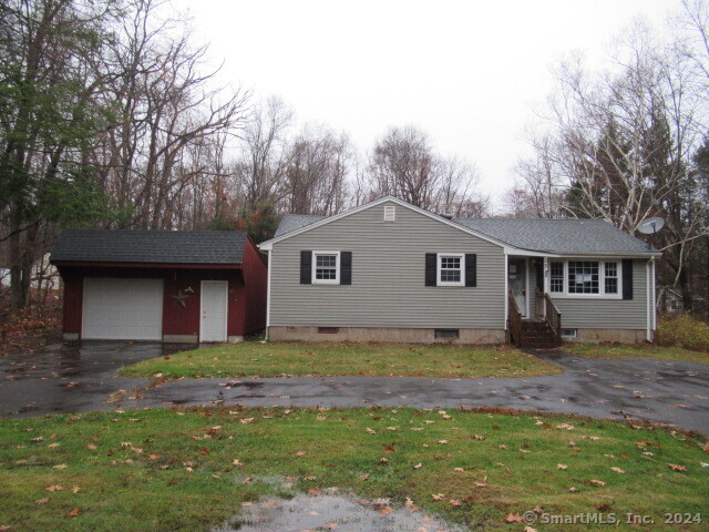 Property for Sale at Park Road, Marlborough, Connecticut - Bedrooms: 3 
Bathrooms: 1 
Rooms: 5  - $250,000