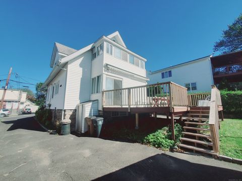 Tiny photo for 15 Robin Street, Stamford, CT 06902 (MLS # 24132948)
