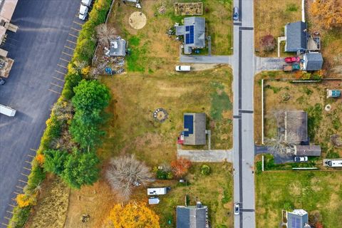 Tiny photo for 13 Plaza Street, Brooklyn, CT 06234 (MLS # 24138505)