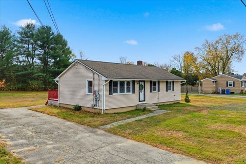 Tiny photo for 13 Plaza Street, Brooklyn, CT 06234 (MLS # 24138505)