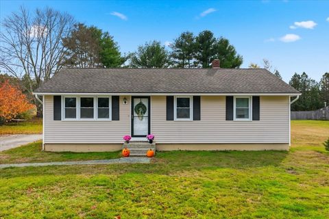 Photo of 13 Plaza Street, Brooklyn, CT 06234 (MLS # 24138505)