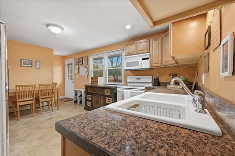 Tiny photo for 13 Plaza Street, Brooklyn, CT 06234 (MLS # 24138505)