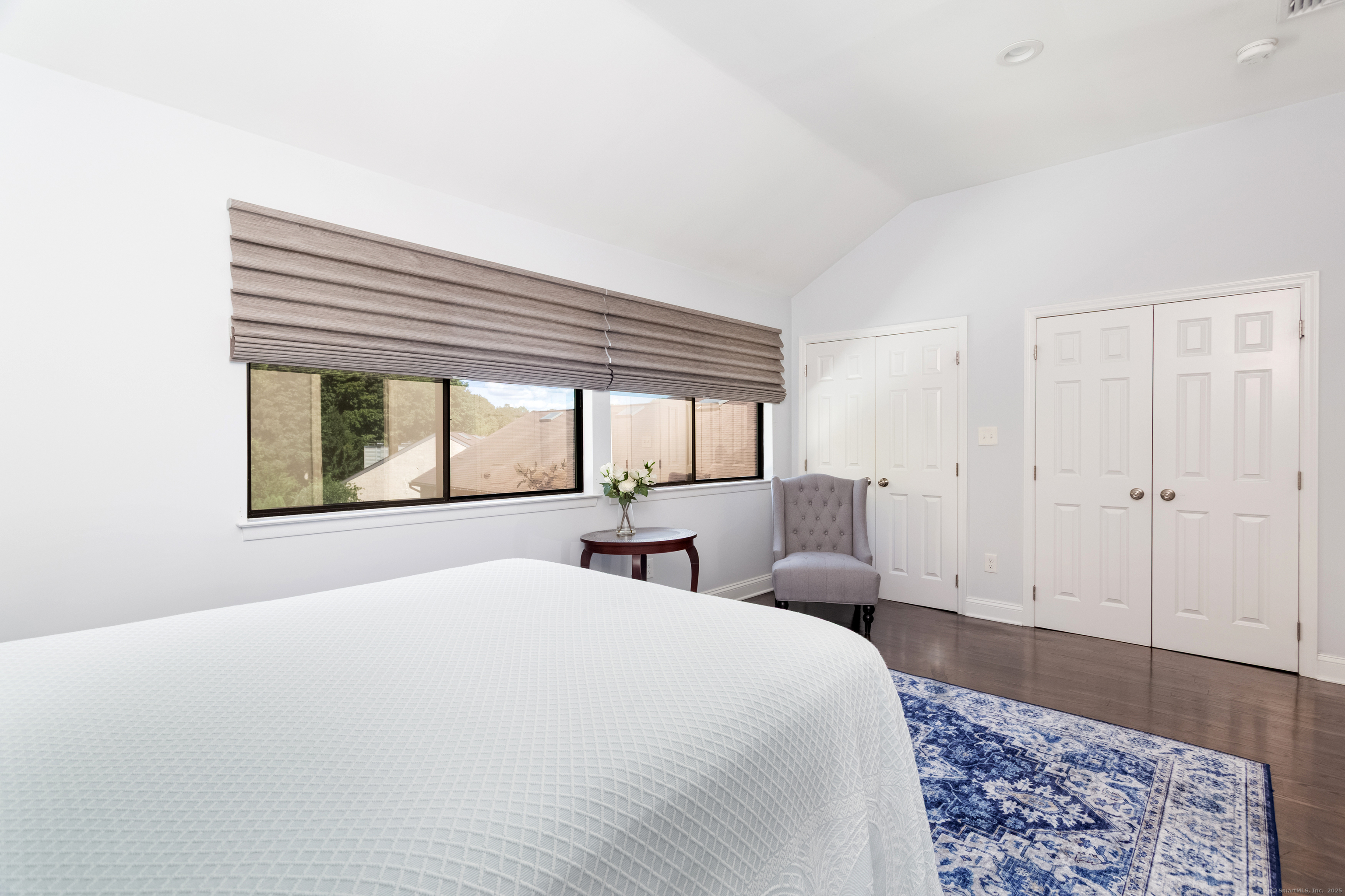 Stamford, Connecticut 06905, United States, 2 Bedrooms Bedrooms, ,3 BathroomsBathrooms,Residential,Active,201493