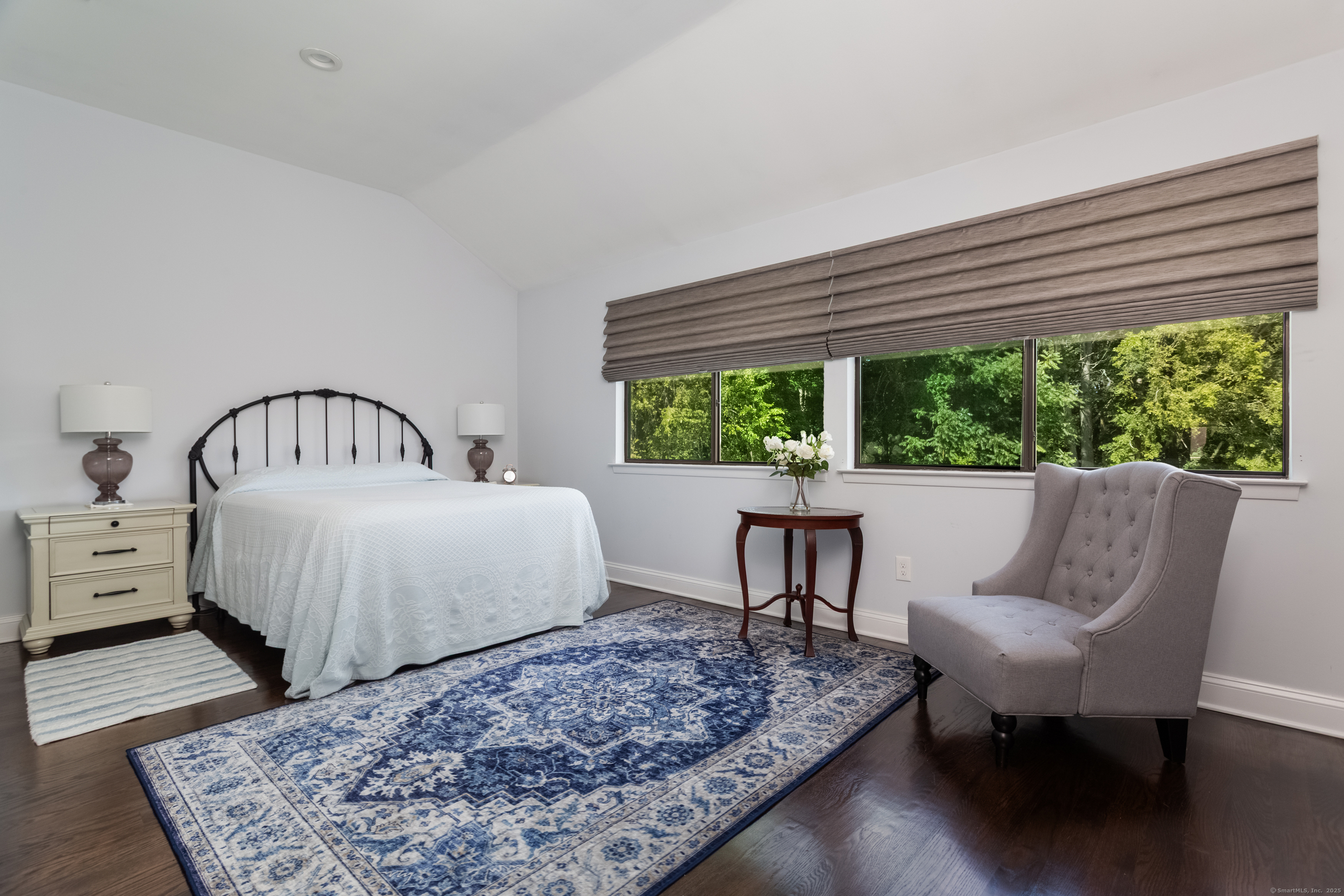 Stamford, Connecticut 06905, United States, 2 Bedrooms Bedrooms, ,3 BathroomsBathrooms,Residential,Active,201493