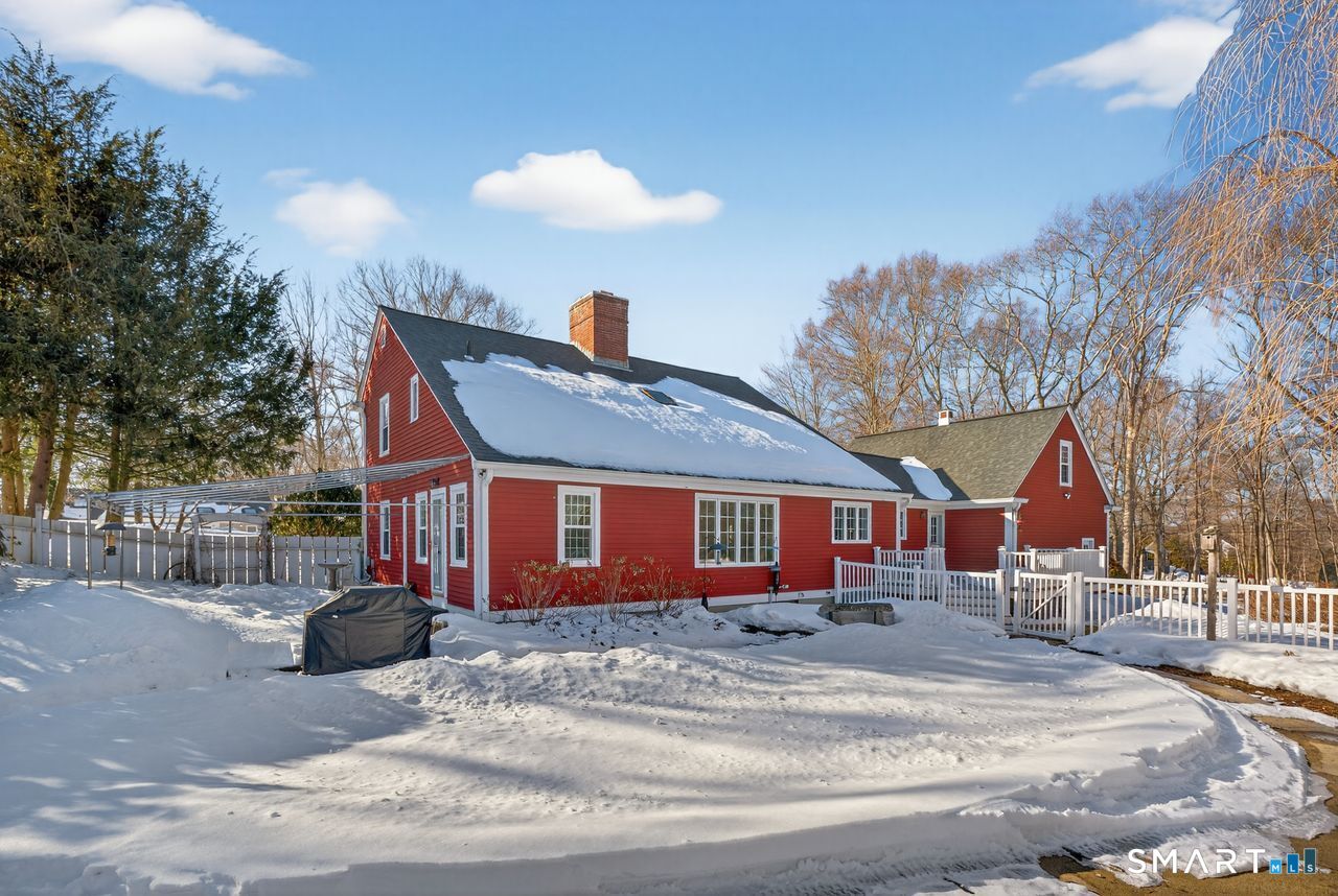 4 Hunters Ridge Road