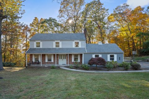 132 Linsley Lake Road Branford CT 06471