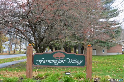 Photo of 1660 Farmington Avenue #4, Farmington, CT 06085 (MLS # 24173547)