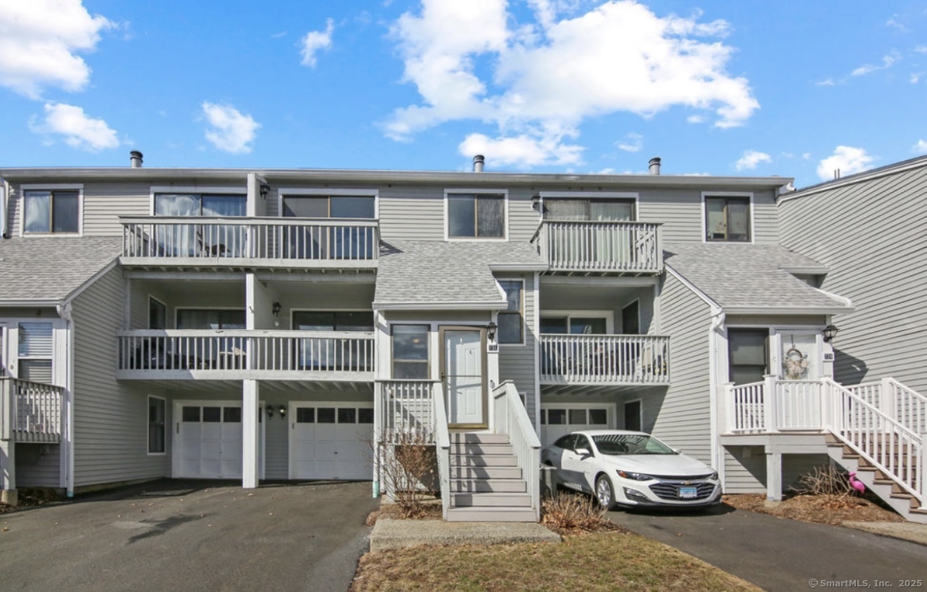Rental Property at 730 Robert Frost Drive 730, Branford, Connecticut - Bedrooms: 2 
Bathrooms: 2 
Rooms: 3  - $2,850 MO.