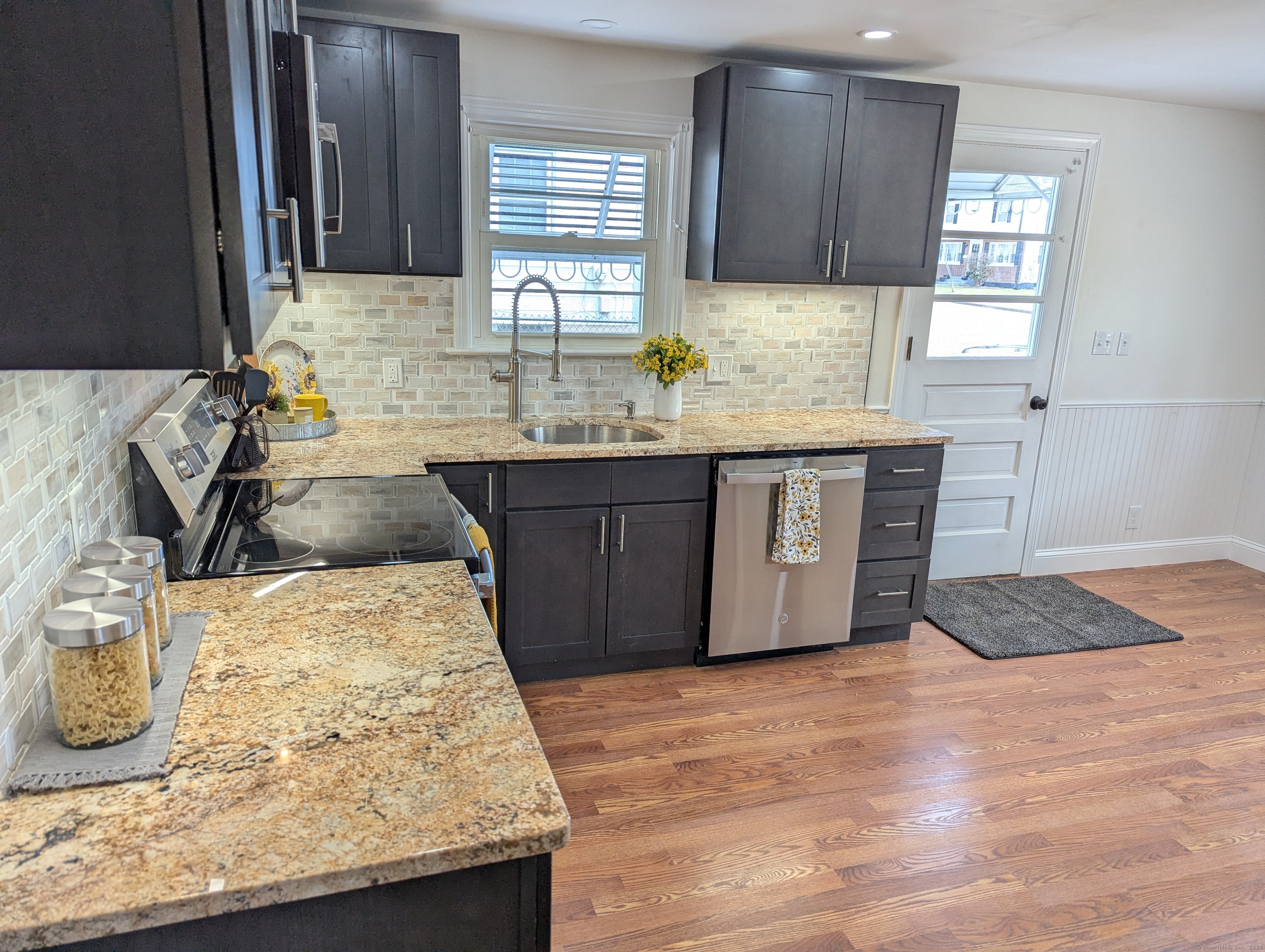 145 Wells Street, Manchester, Connecticut image 6