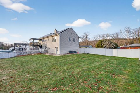 Tiny photo for 28 Margaret Circle, Naugatuck, CT 06770 (MLS # 24144184)