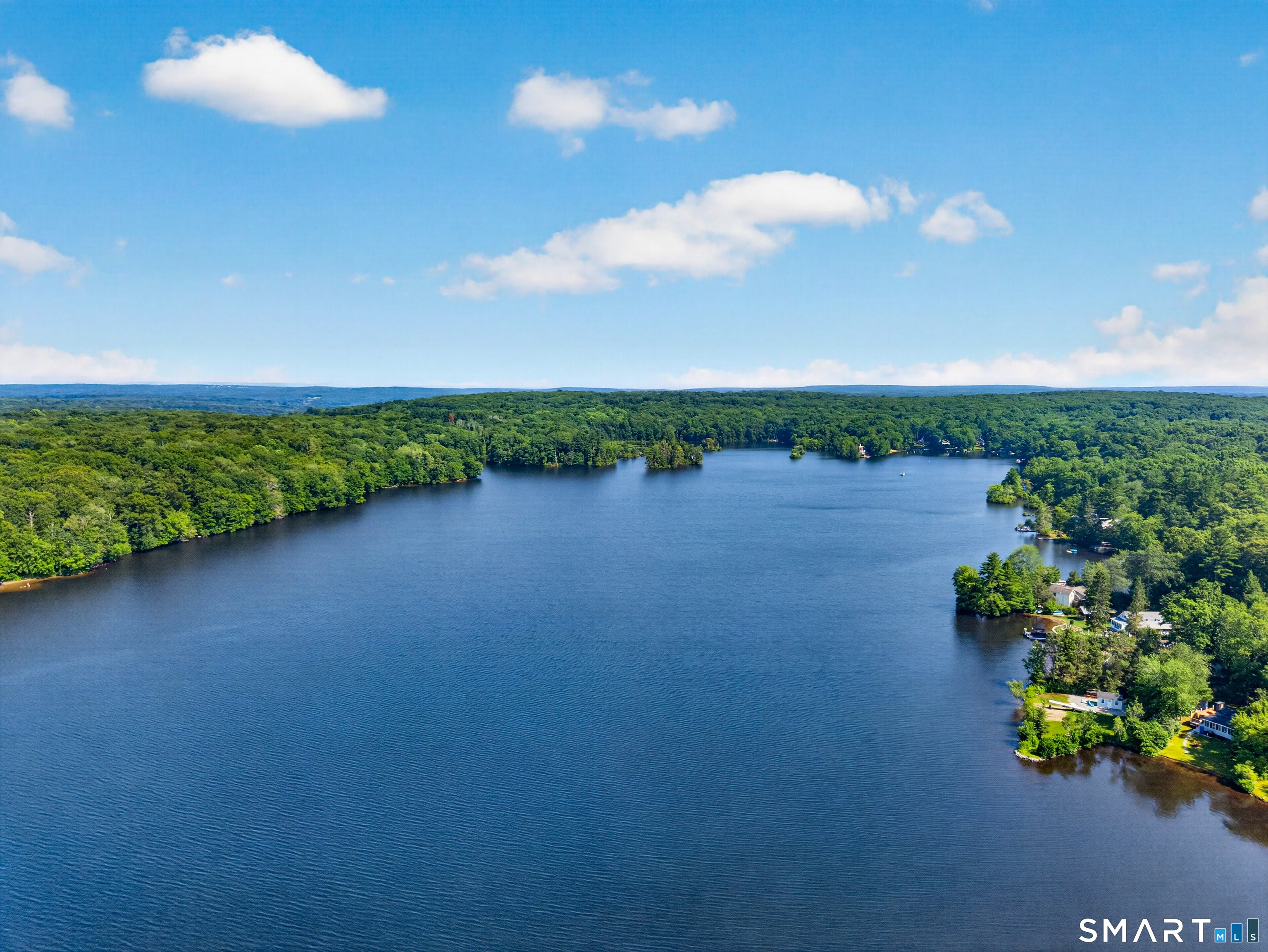 322 Lakeside Drive