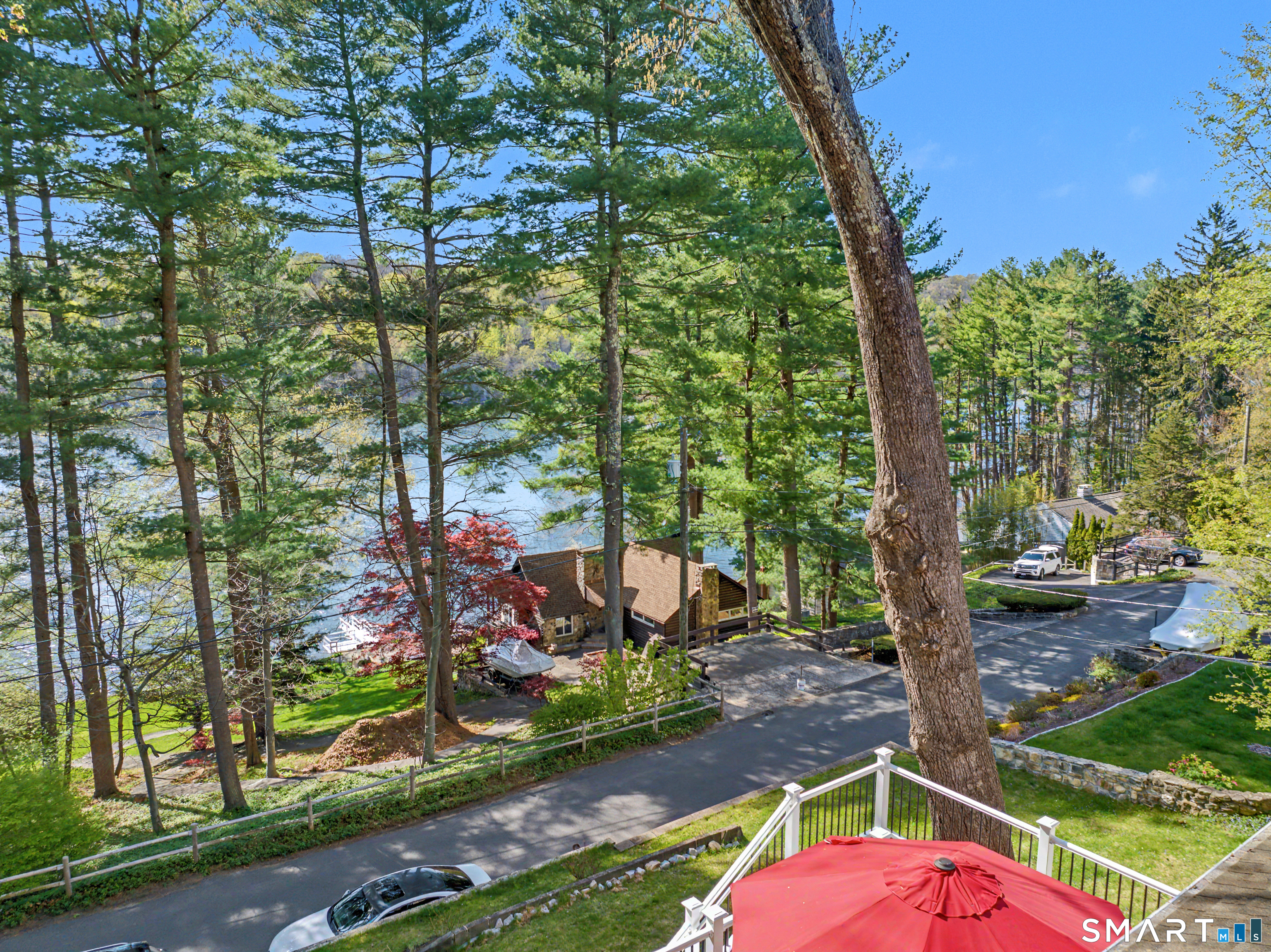 11 Candlewood Springs