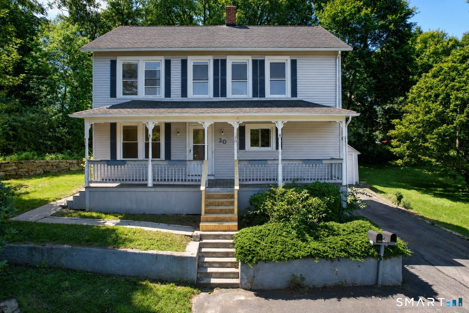 20 Mohegan Park Road