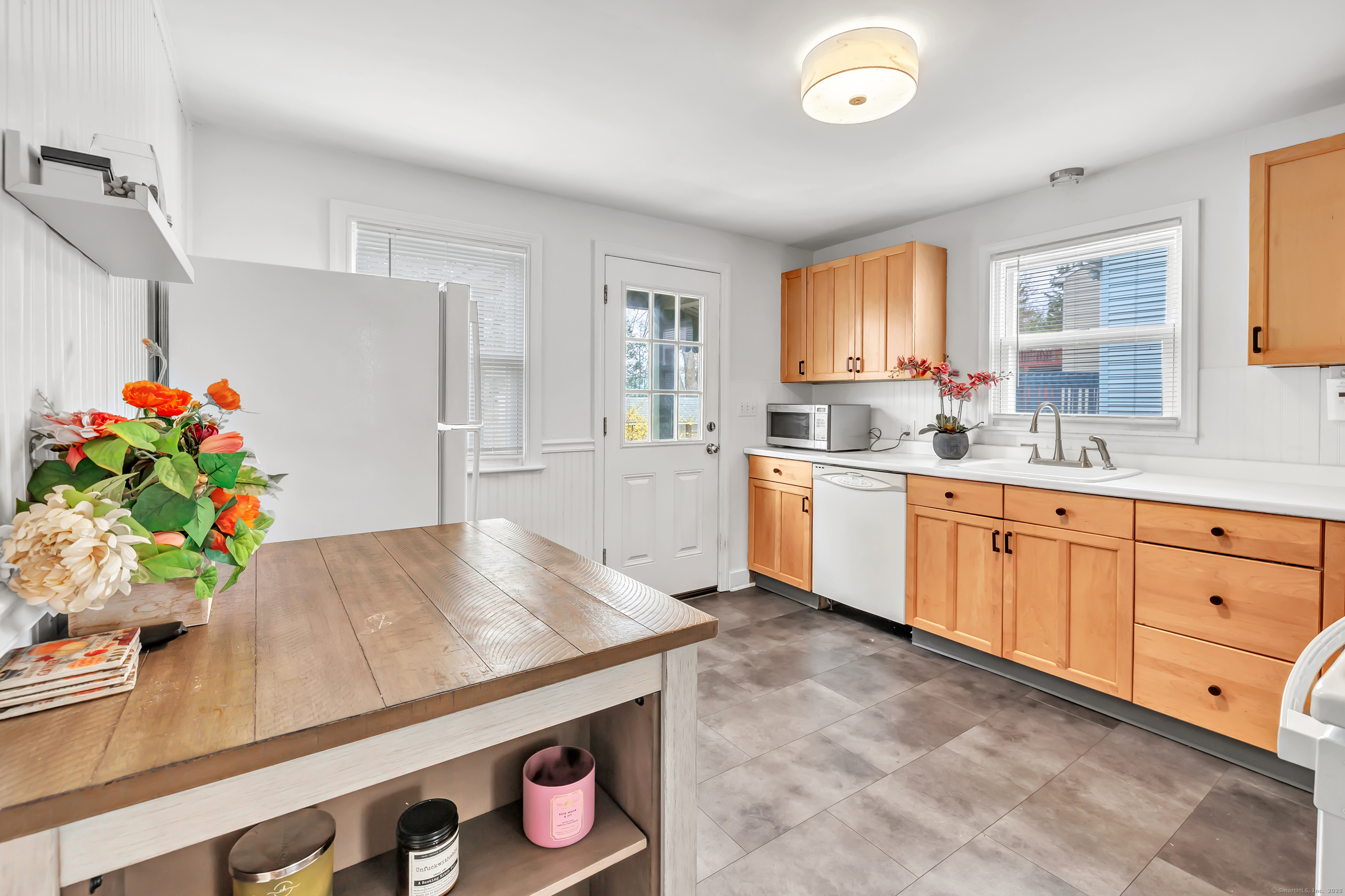 804 Washington Avenue Extension, Waterbury, Connecticut image 11