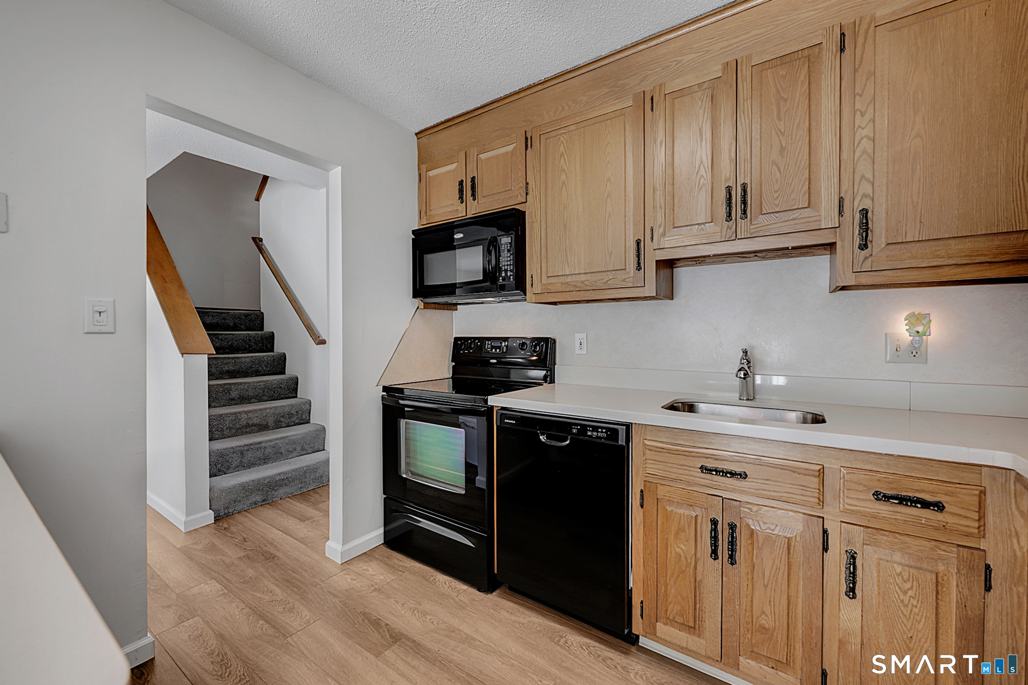 565 Clark Avenue APT 56