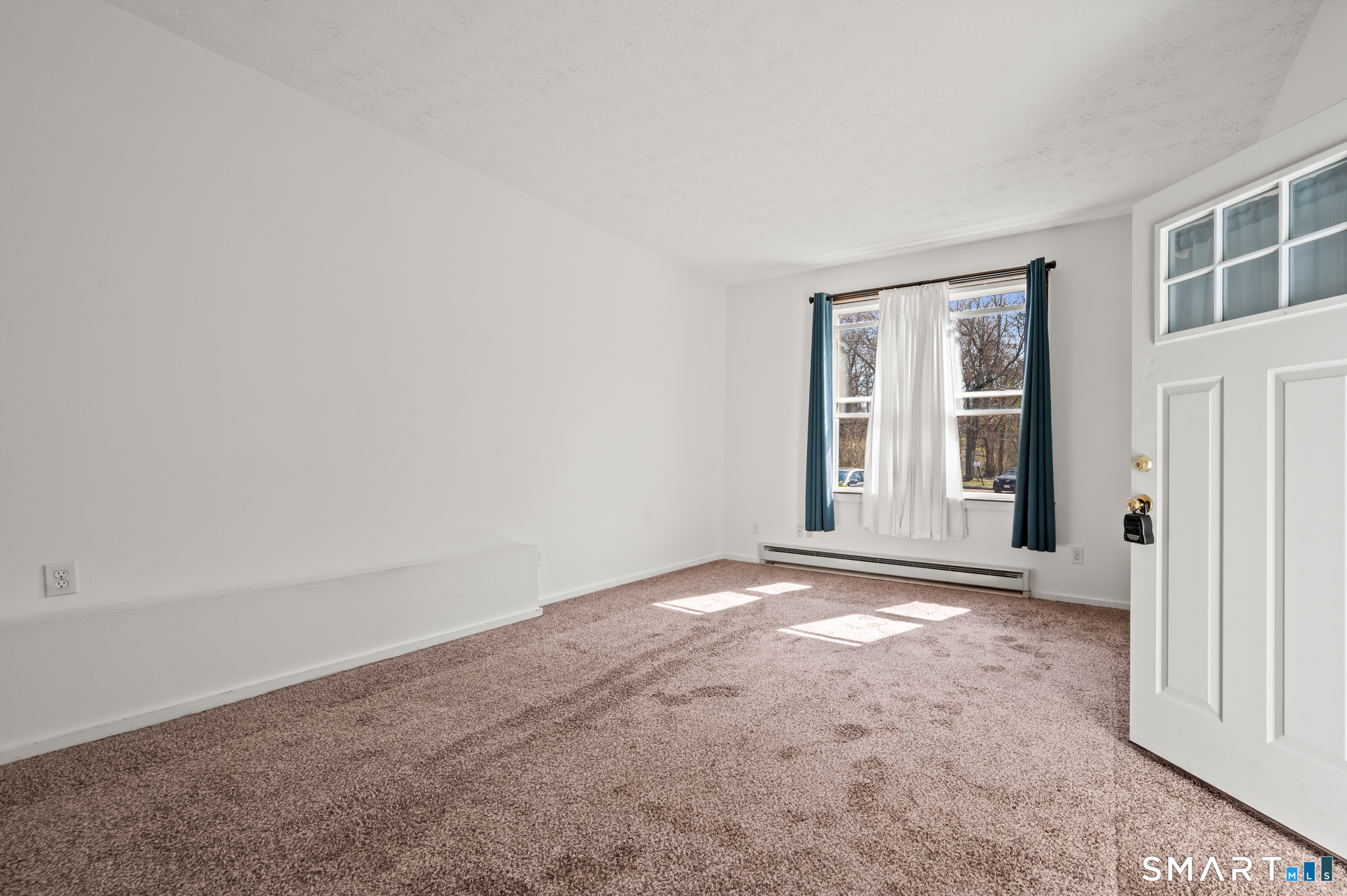 949 Pleasant Valley Road 7-4