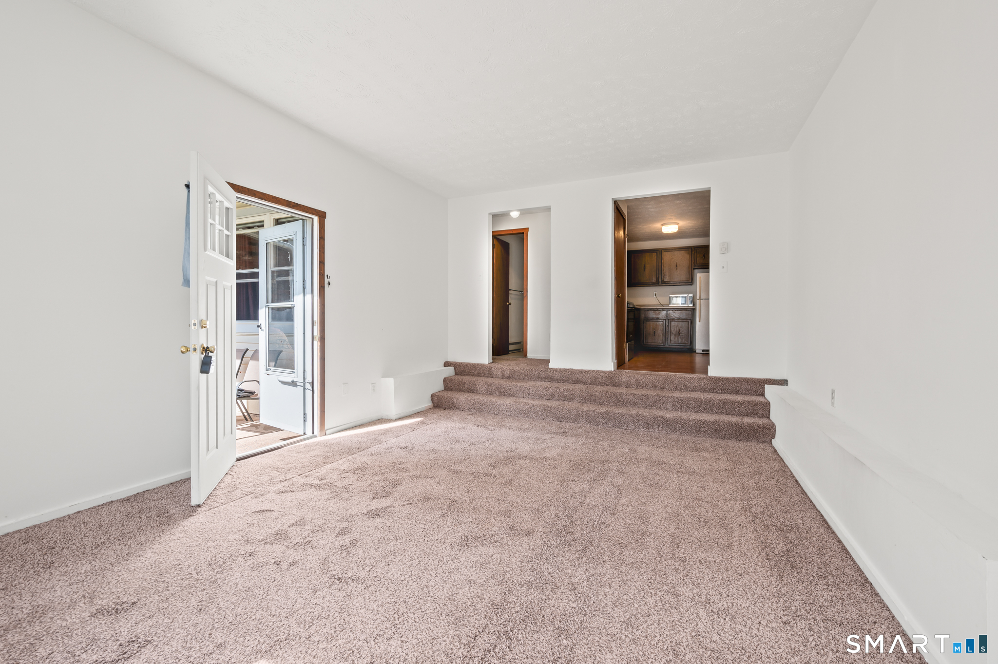 949 Pleasant Valley Road 7-4