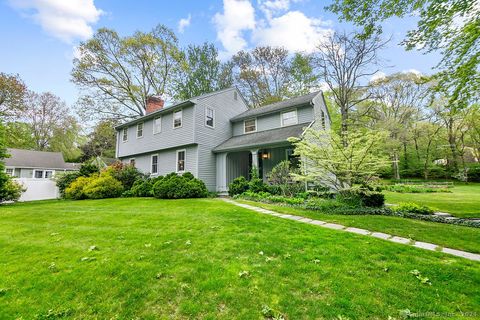 Single Family Residence in Glastonbury CT 98 Olde Wood Road.jpg