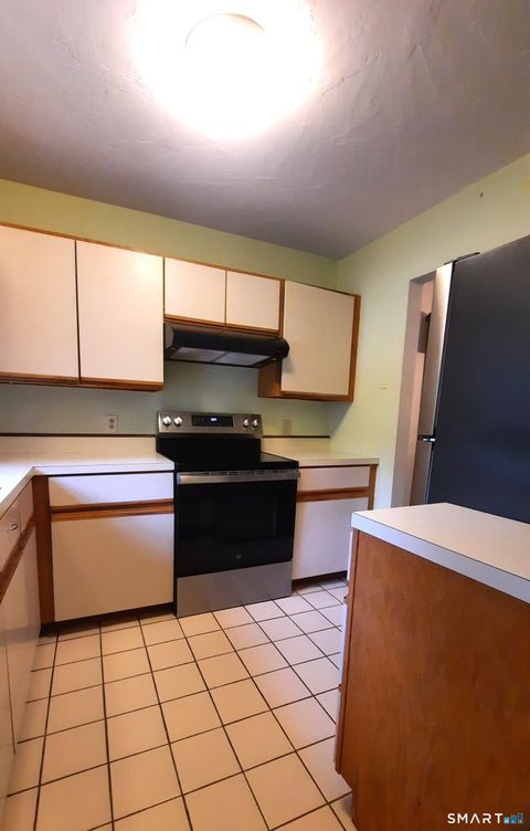 Tiny photo for 3 Woodstock Meadows #3, Woodstock, CT 06281 (MLS # 24175970)