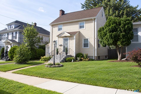 Tiny photo for 50 Yale Street, Hartford, CT 06106 (MLS # 24205220)