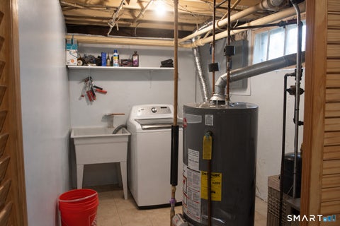 Tiny photo for 50 Yale Street, Hartford, CT 06106 (MLS # 24205220)