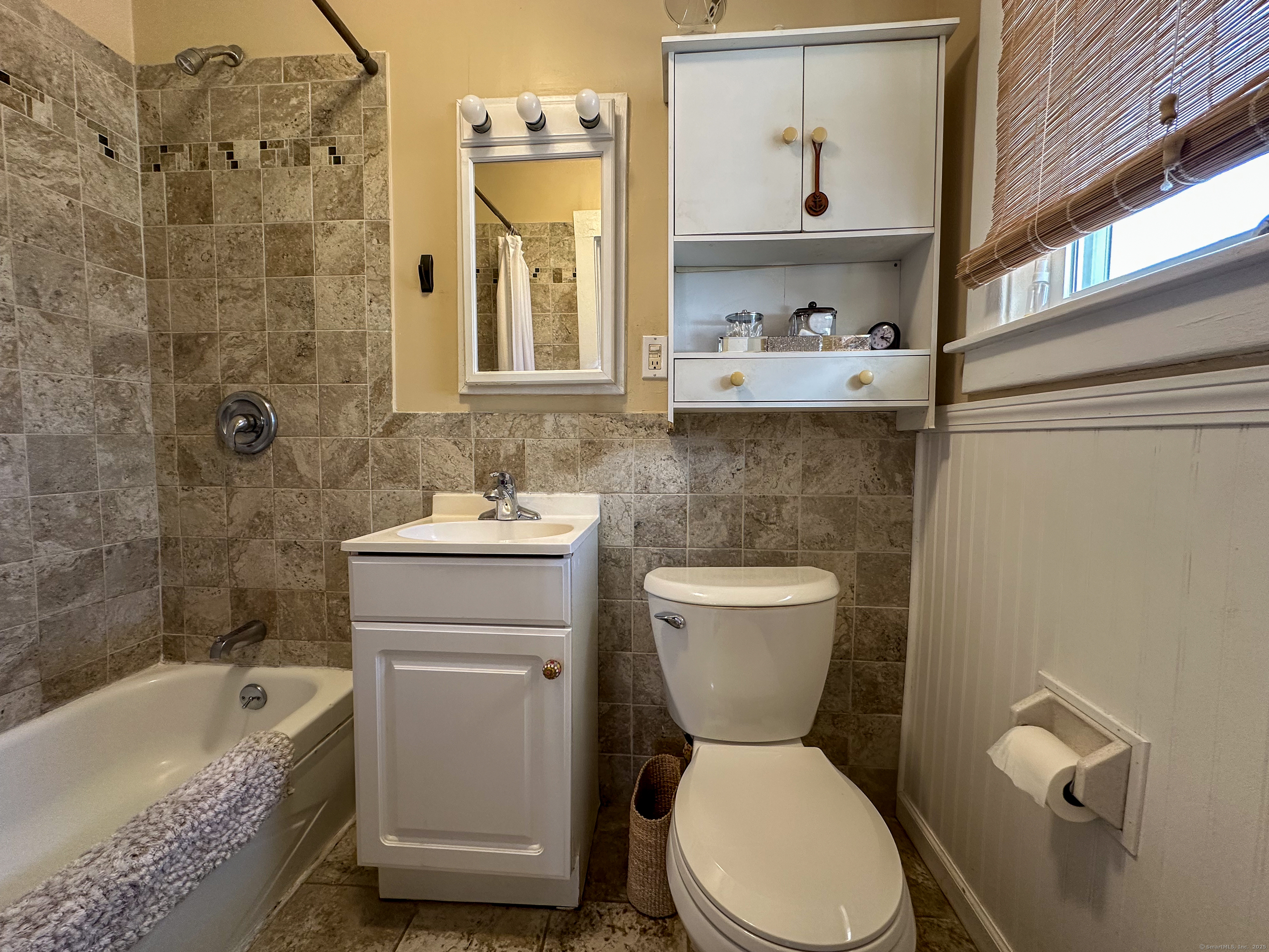 108 Stevens Street, East Haven, Connecticut image 14