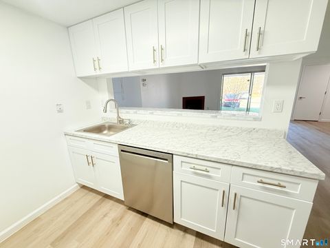 Tiny photo for 20 Little Oak Lane #20, Rocky Hill, CT 06067 (MLS # 24162406)