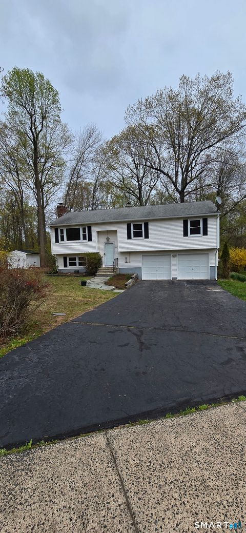 Photo of 229 Russo Drive, Hamden, CT 06518 (MLS # 24170220)