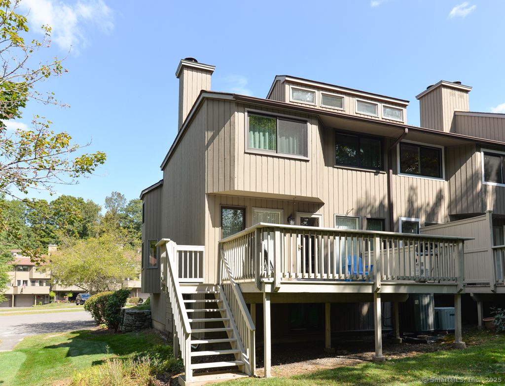Photo of 35 Far View Commons #35, Southbury, CT 06488 (MLS # 24133363)