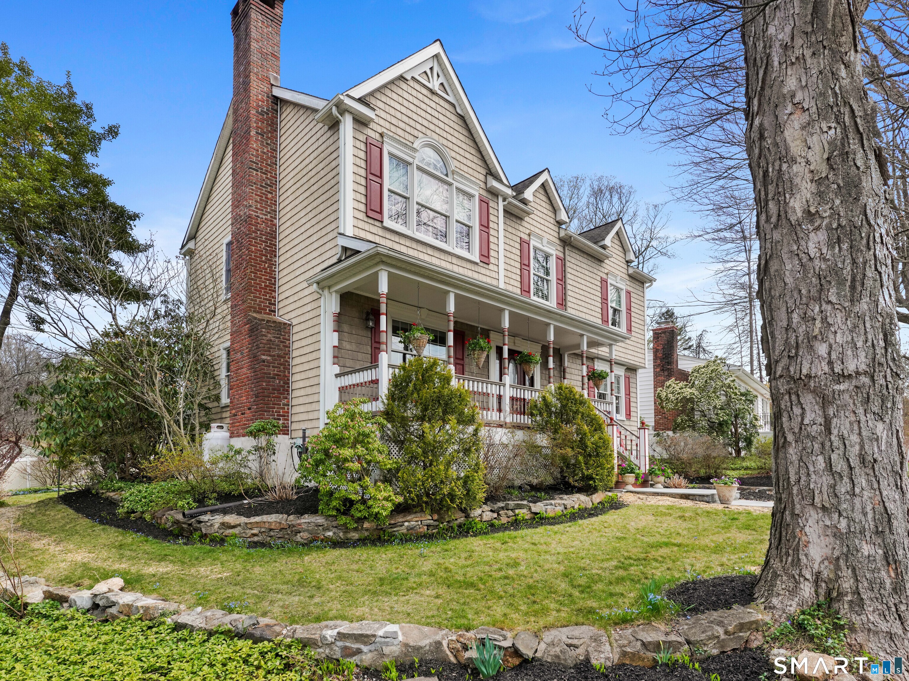 82 Ramapoo Road