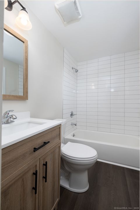 Tiny photo for 28 Aircraft Road #D, Southington, CT 06489 (MLS # 24134504)