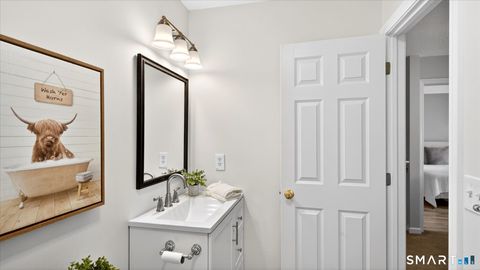 Tiny photo for 114 Fox Hollow #114, Avon, CT 06001 (MLS # 24167455)