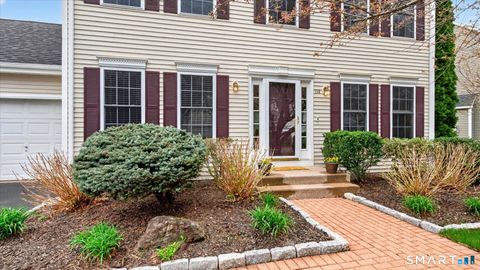 Tiny photo for 114 Fox Hollow #114, Avon, CT 06001 (MLS # 24167455)