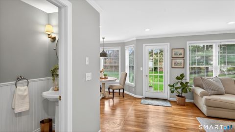 Tiny photo for 114 Fox Hollow #114, Avon, CT 06001 (MLS # 24167455)