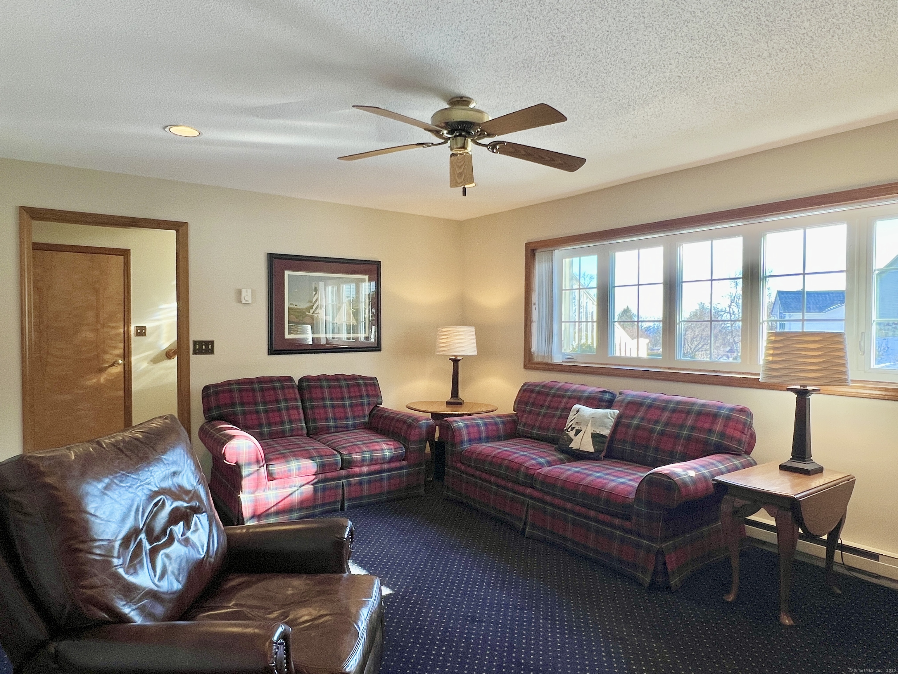 31 Mohican Lane, Bristol, Connecticut image 19