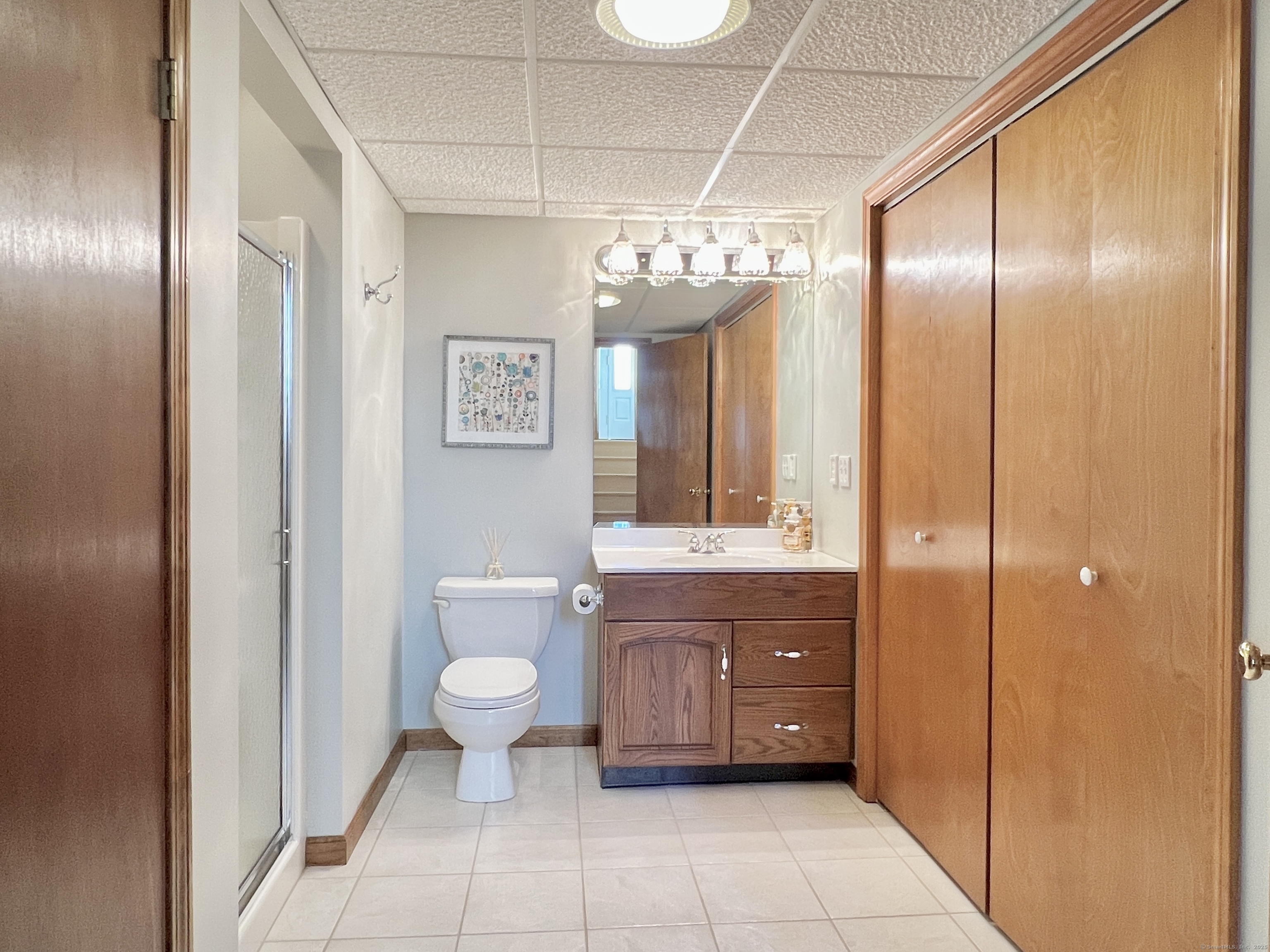 31 Mohican Lane, Bristol, Connecticut image 23