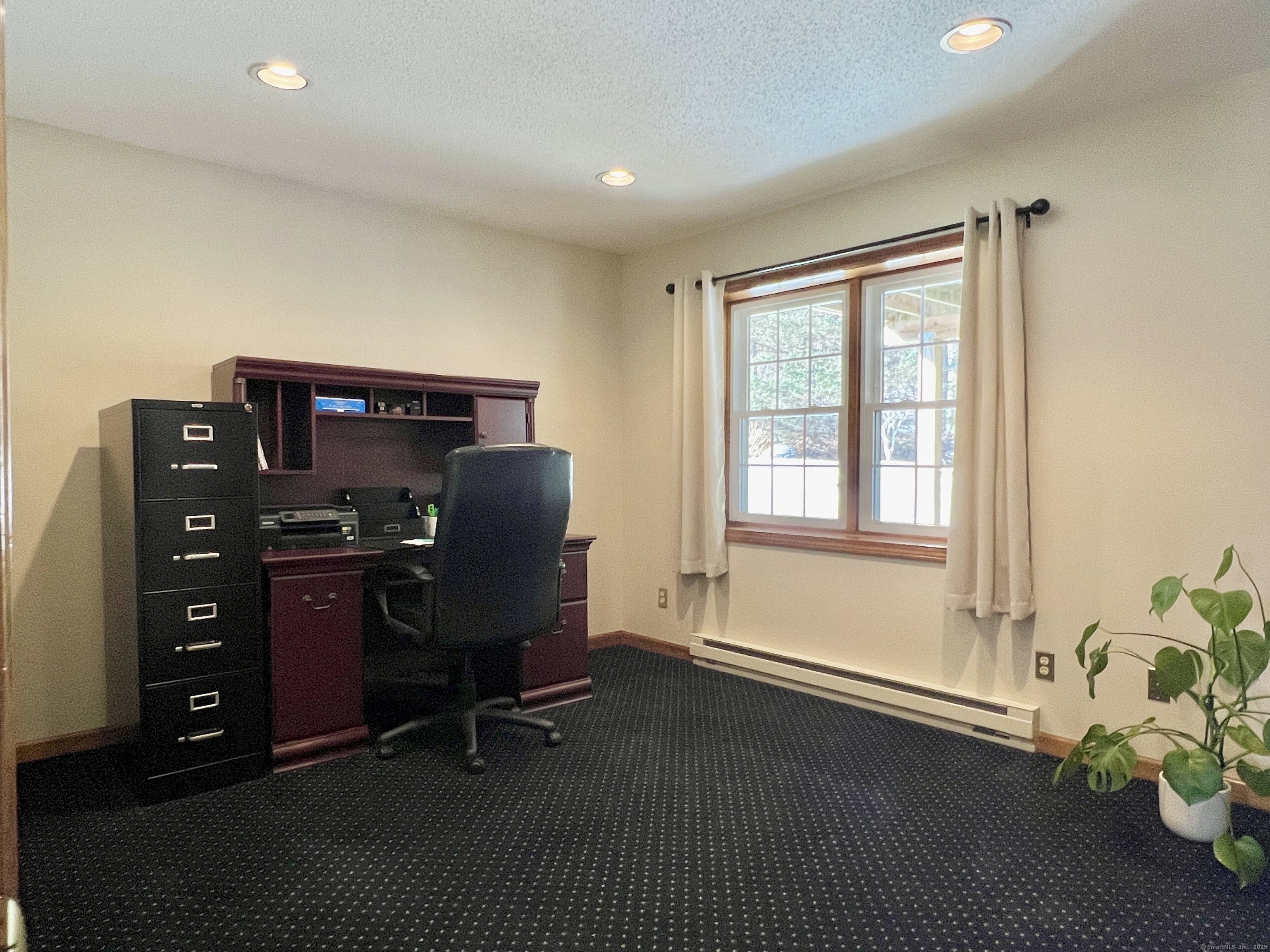 31 Mohican Lane, Bristol, Connecticut image 21