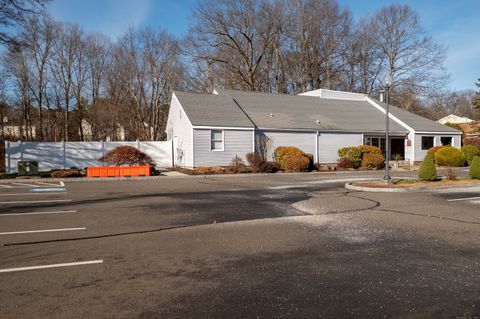 Tiny photo for 129 Brentwood Drive #129, Wallingford, CT 06492 (MLS # 24156868)