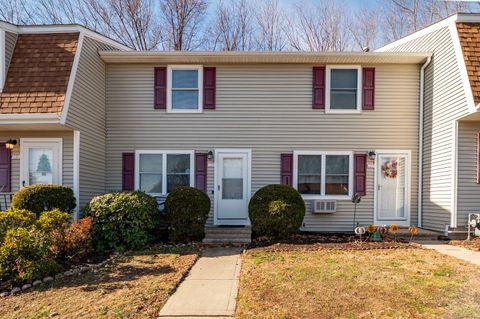 129 Brentwood Drive 129 Wallingford CT 06492