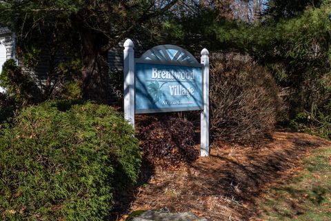 Tiny photo for 129 Brentwood Drive #129, Wallingford, CT 06492 (MLS # 24156868)