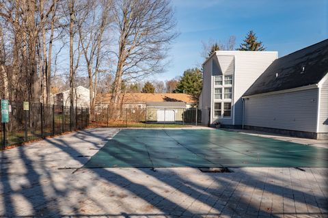 Tiny photo for 129 Brentwood Drive #129, Wallingford, CT 06492 (MLS # 24156868)