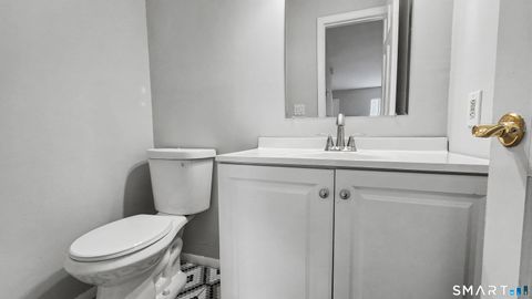 Tiny photo for 1 Horizon Drive #APT 2, Norwalk, CT 06854 (MLS # 24150892)