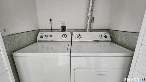 Tiny photo for 1 Horizon Drive #APT 2, Norwalk, CT 06854 (MLS # 24150892)