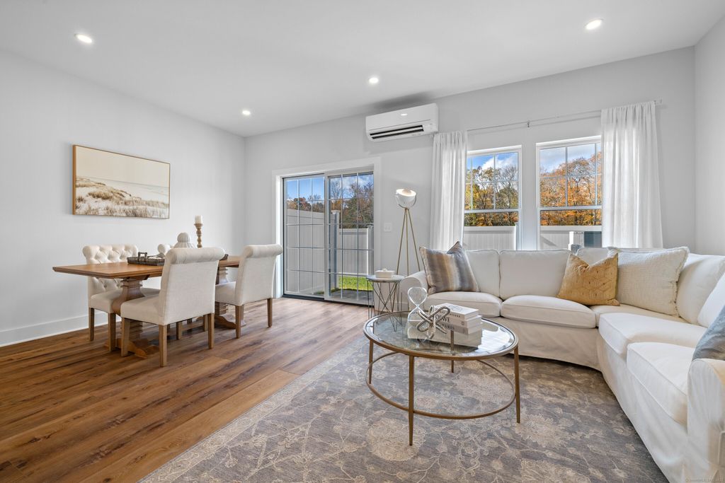 Photo of 138 Boston Post Road #17, East Lyme, CT 06333 (MLS # 24130516)