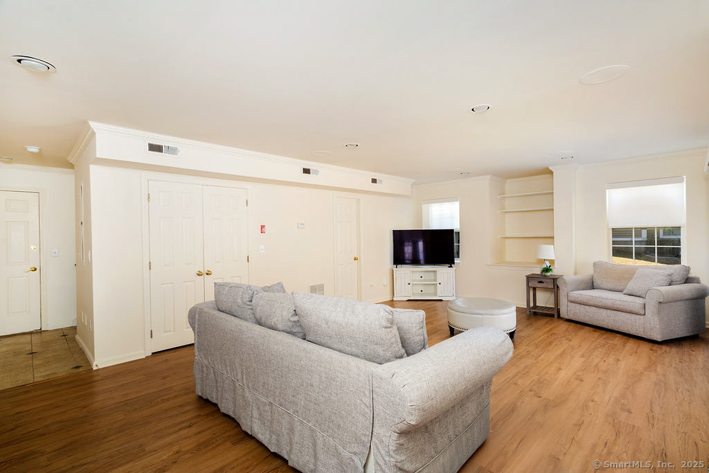 37 Cambridge Drive #37, Danbury, Connecticut image 33