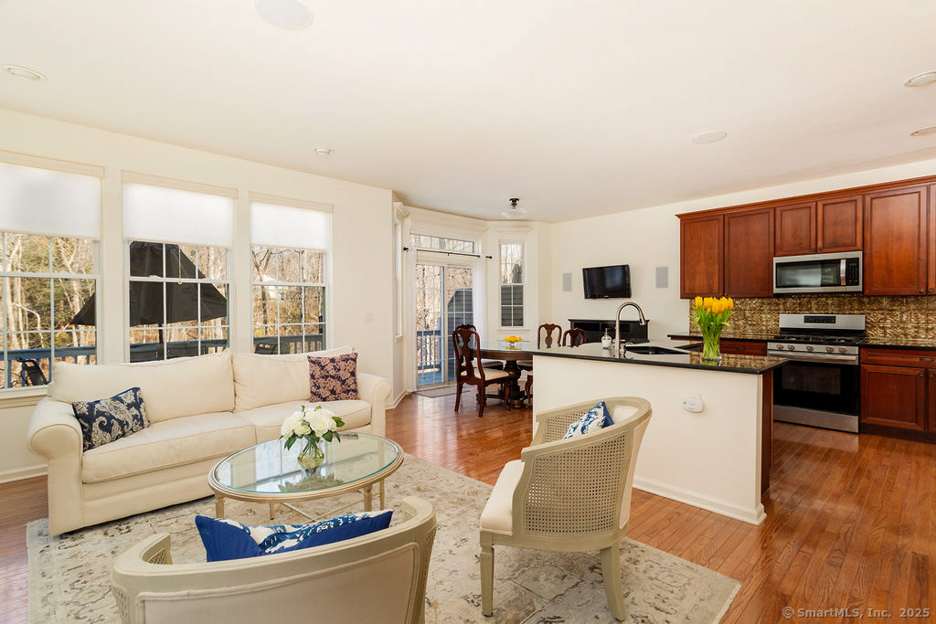 37 Cambridge Drive #37, Danbury, Connecticut image 7