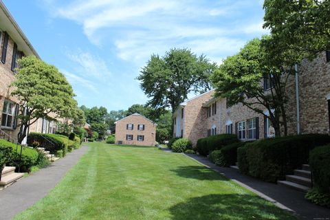 Tiny photo for 39 Woodway Road #APT C7, Stamford, CT 06907 (MLS # 24149320)