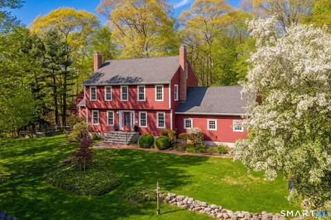 Photo of 25 Madison Hollow, Killingworth, CT 06419 (MLS # 24174328)