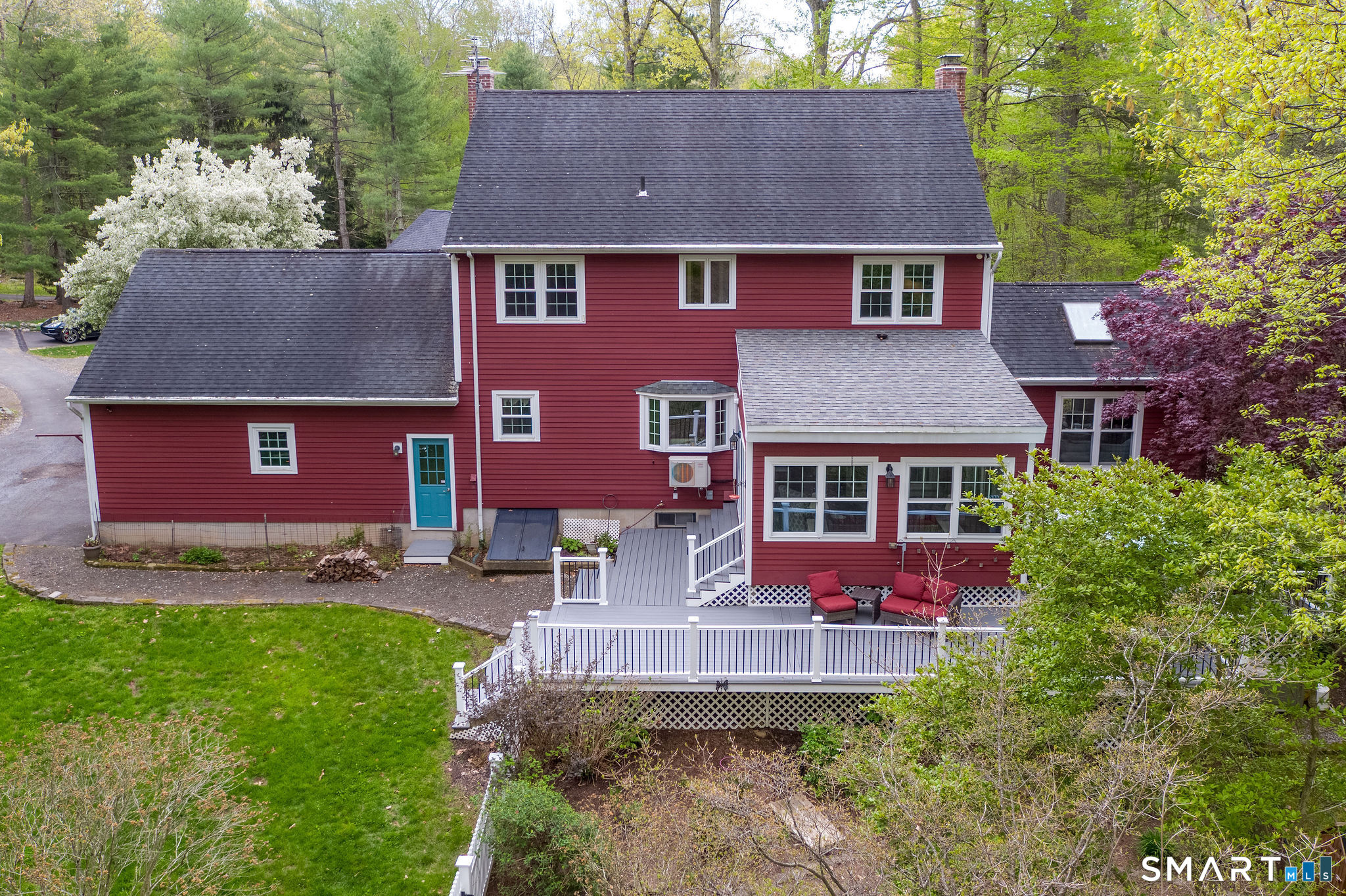 25 Madison Hollow