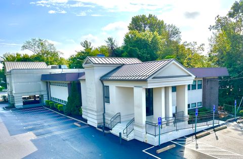 291 South Lambert Road Orange CT 06477